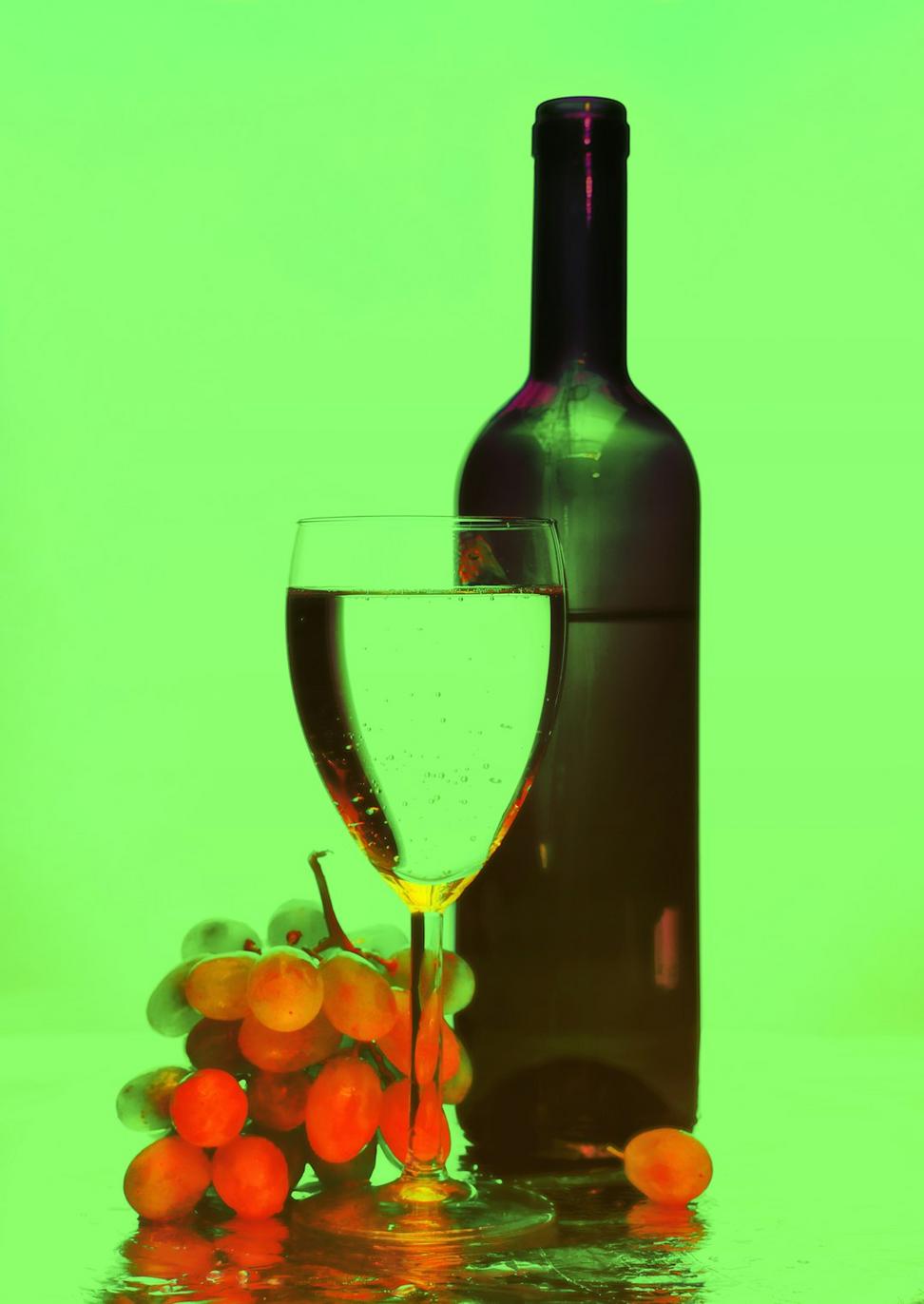 Sommelier Elena Vasquez